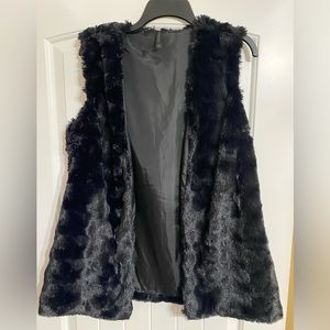 Massini faux fur vest, size large, barely worn